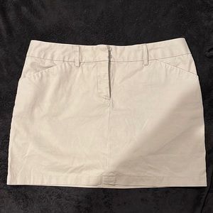 Express khaki mini skirt, size 4, good condition